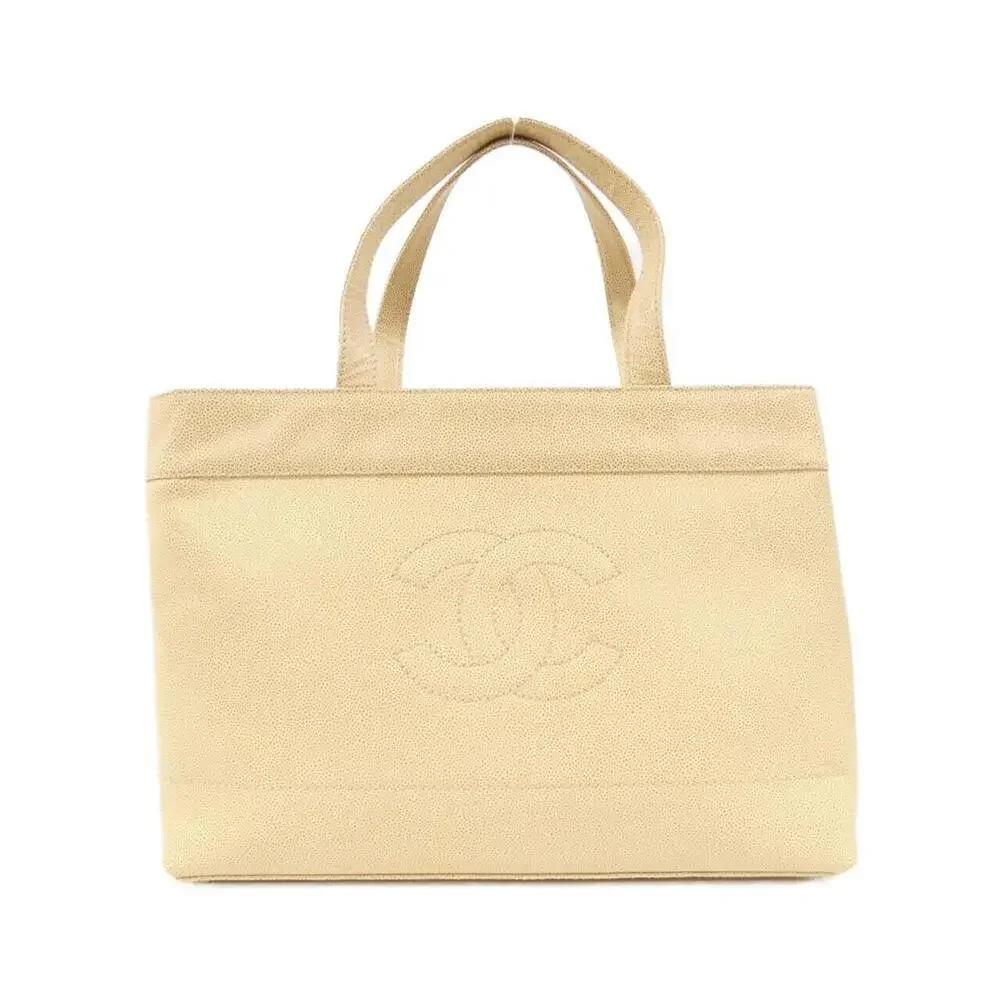 CHANEL Cream Bag